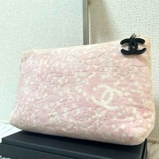 Chanel Pink Cosmetic Pouch   Small Item in Good Condition with Coco Mark Elegant