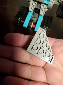 Incomplete Creator 3-in-1 31062 Robo Explorer w/working Light Brick