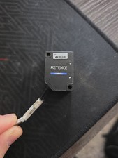Keyence CZ-H52 UV Fluorescence Reflective Sen...