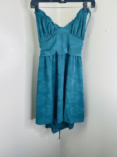 Wild Fable Junior ärmelloses gerafftes Skaterkleid mit offenem Rücken, grün, Large - Bild 1 von 5