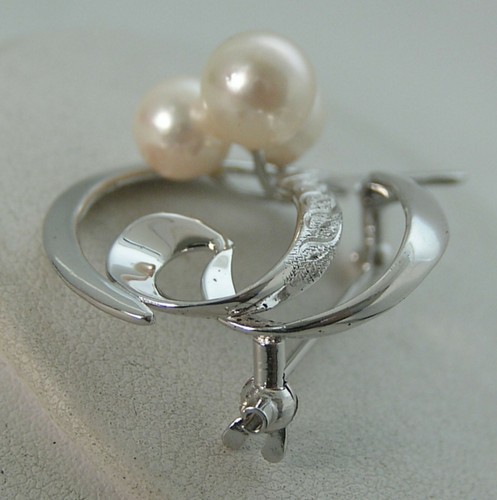 Stunning Silver Japan Akoya 7.75mm & 2- 7mm 3 Pearl Freeform Swirl Sterling Pin - Picture 6 of 8