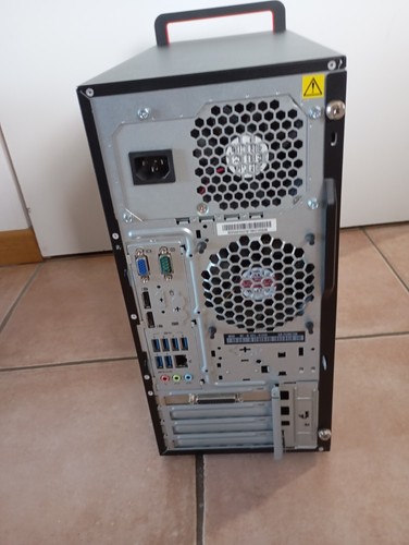 LENOVO M900 CORE I7 6700 RAM 32'GB SSD 256 GB WIN 11 - Foto 2 di 2