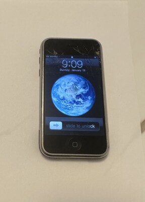 Apple iPhone 1st Generation - 16GB - Black (AT&T) A1203 (GSM