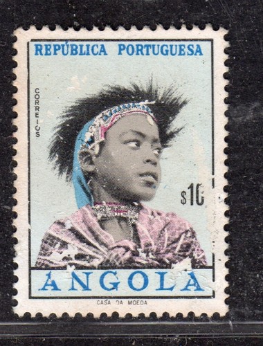 Centsational Not an Error-EFO Angola $10 1961 SN 419 Used - Oddity Changeling - Picture 2 of 3