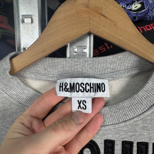 2018 H&M x MOSCHINO MICKEY MOUSE DISNEY GRAY SWEATSHIRT CREWNECK SIZE XSMALL - Picture 4 of 8