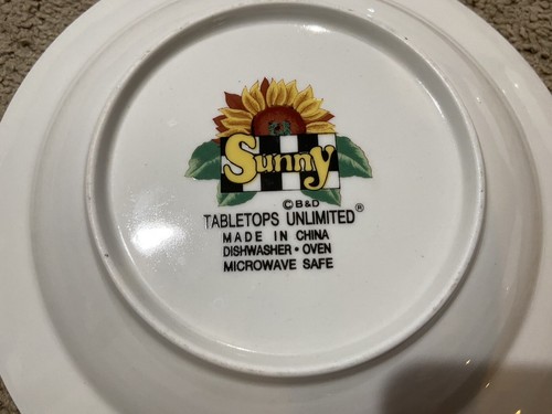 Tabletops Unlimited SUNNY Sunflowers Checkered Border Salad Plates 9” Soup Bowls - Picture 13 of 14