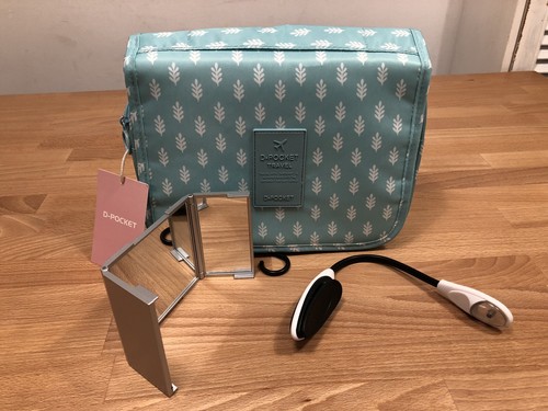 D-POCKET TRAVEL WASH COSMETICS MAKE UP BAG With Mirror&Light! New! Only