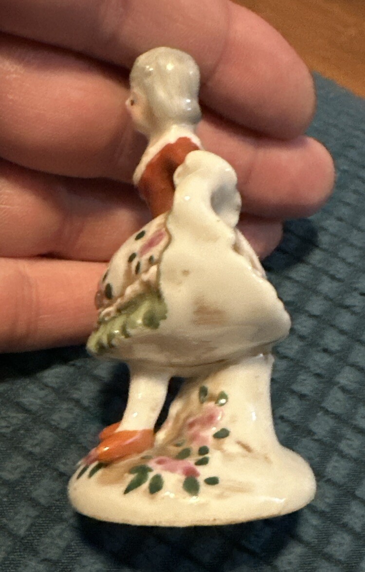 Picture 4 of 5