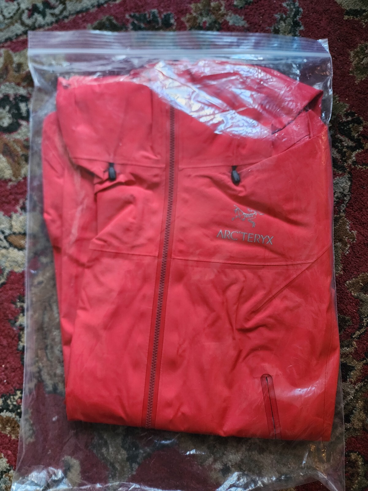 ARC'TERYX Giacca donna Arc’teryx Beta LT taglia xs nuova con etichetta nuova rara!! RAD a colori