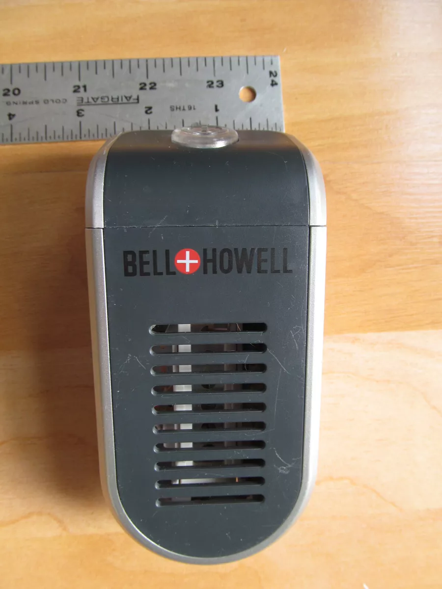 Bell Howell Plug In Portable Ionic Air Purifier Ionizer Model 8676