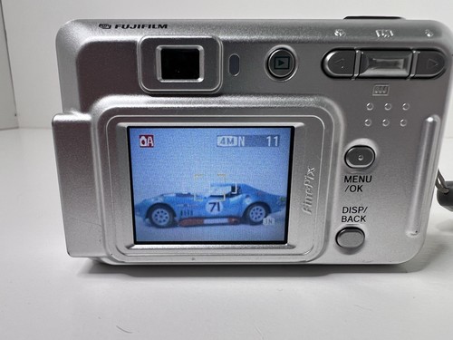 Fujifilm Digital Camera FinePix A400 4.1MP Silver Tested Working - Picture 8 of 12