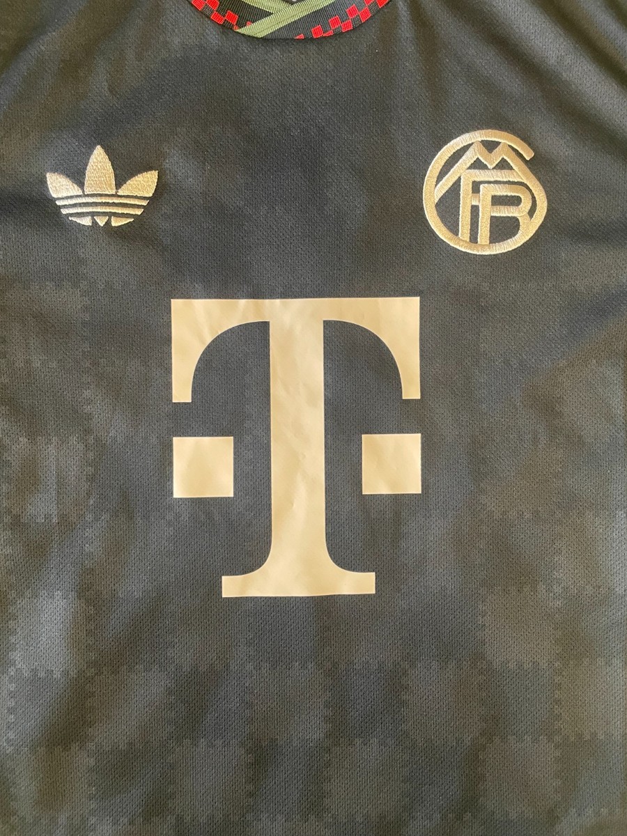 adidas Men's Bayern Munich 25/26 3rd Jersey - Black | eBay