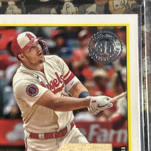 Reliquia de murciélago de béisbol Topps serie 1 Mike Trout 1989 Topps 2024 #89BR-MT - Imagen 3 de 11