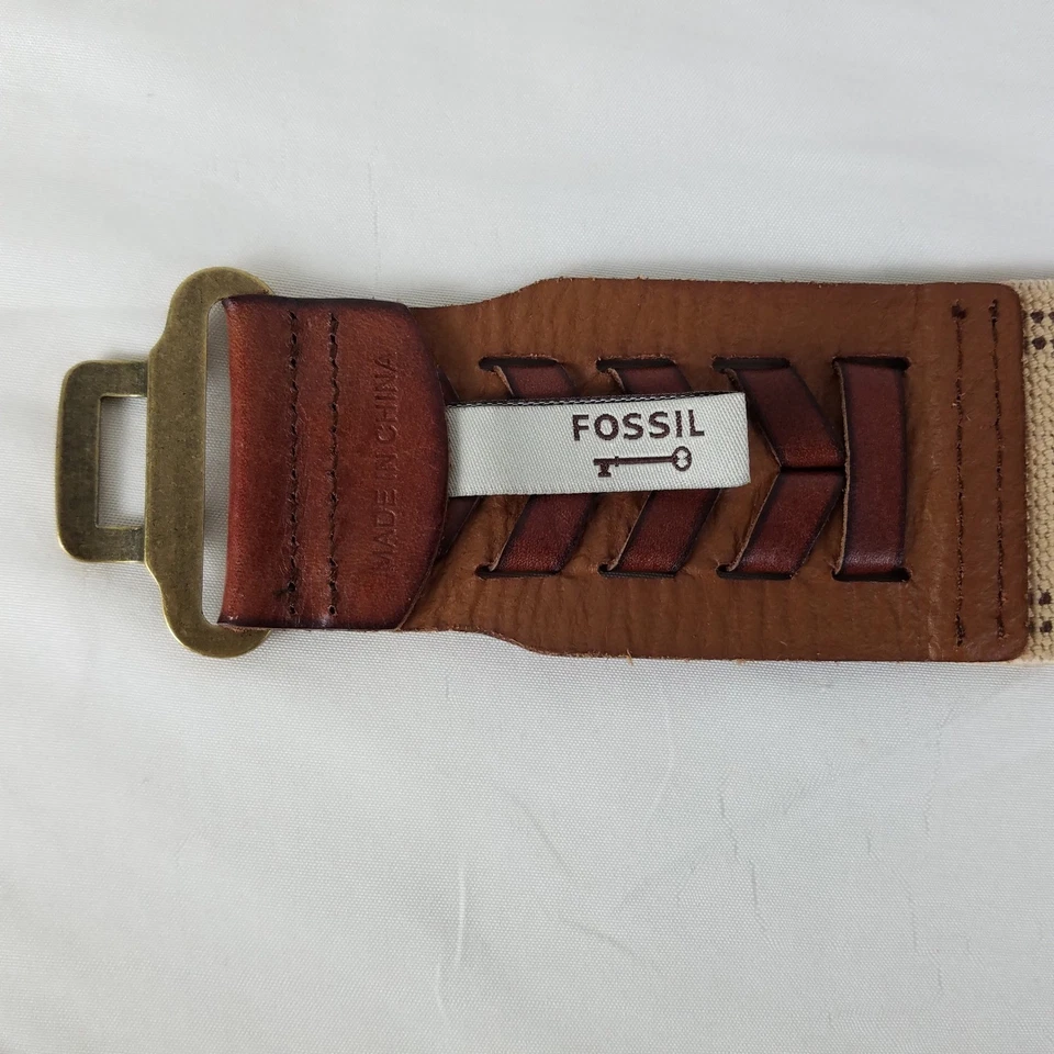 Cinturón elástico para mujer Fossil marrón tostado cuero acento Chevron cierre de hebilla Foto 4 de 4