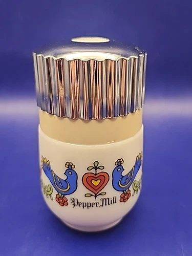 GEMCO Pepper Mill 4"  Milk Glass Country Festival Blue Bird & Heart 4" Vintage.