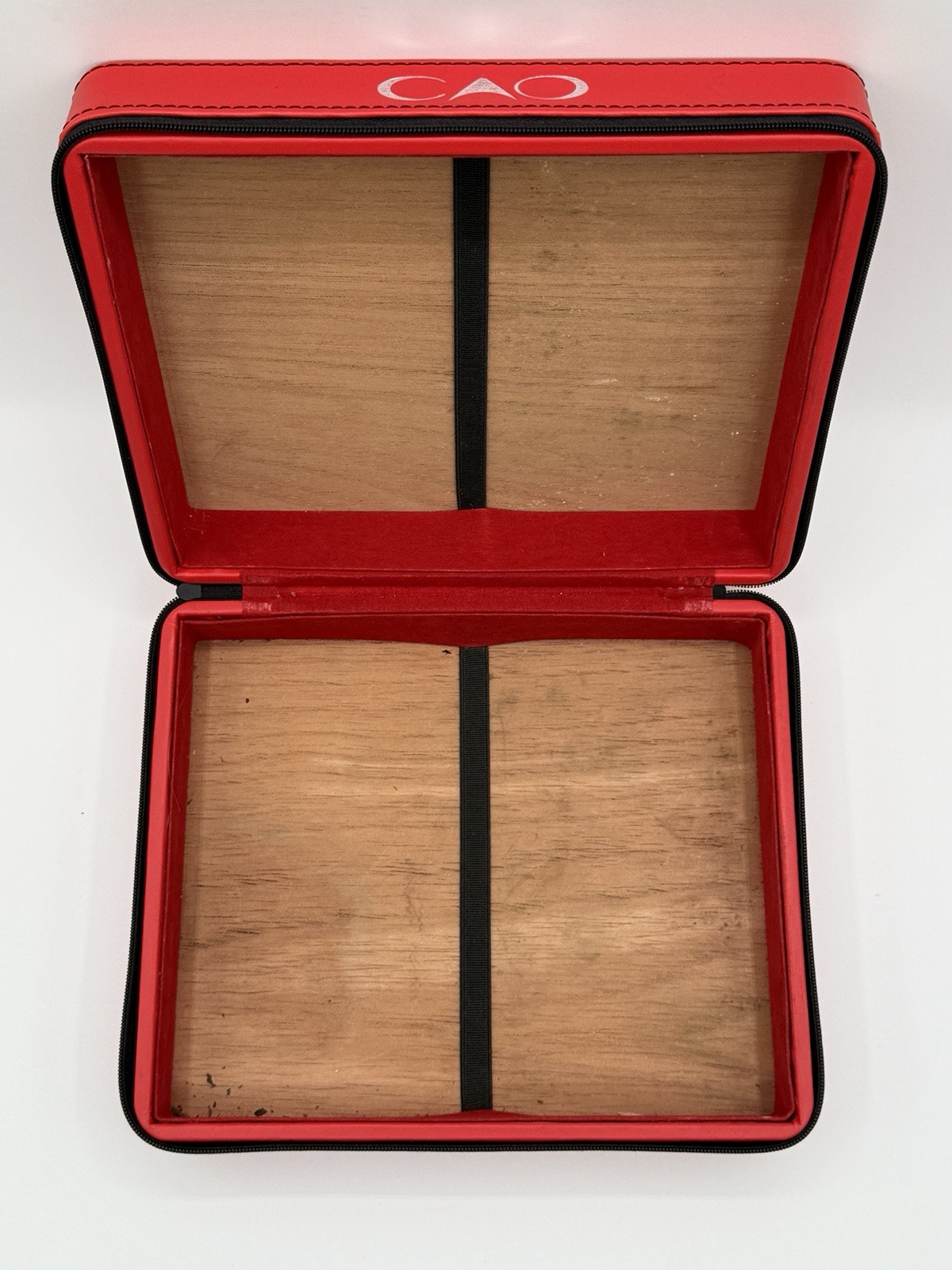 CAO Champions Travel Humidor | Red Leatherette Cigar Case | Vintage Sampler Box 