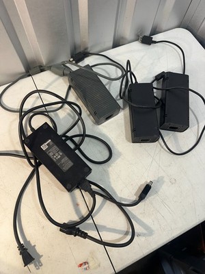 Lot Of 4 Microsoft Xbox One Xbox 360 Xbox 360 E & Xbox 360 Slim AC Adapters