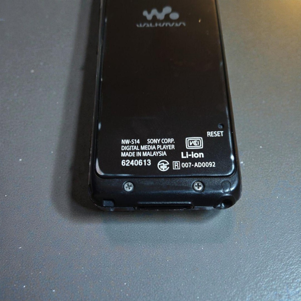 SONY NW-S14 Walkman MP3 Bluetooth Portable Audio Player Black