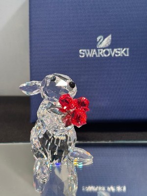 Swarovski Kristallklar Hase mit Rosen - Artikelnummer 5063338 - Originalverpackt