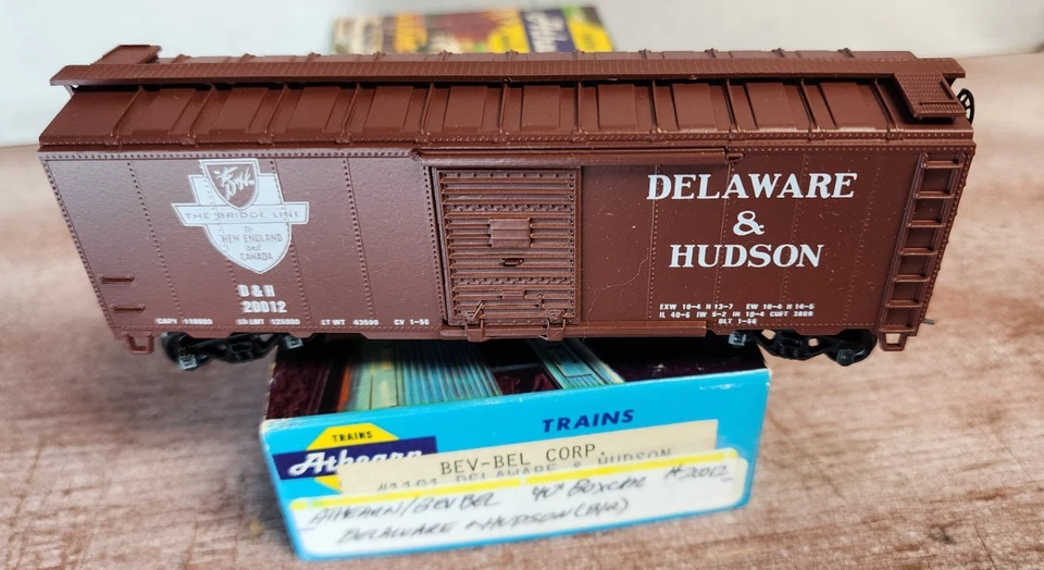 Delaware & Hudson RR 40' SD boxcar 20012 Bev Bel 1101 Owner Built w/ Kadee HO - Image 3 of 4