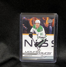 2024-25 Upper Deck Series 2 Young Guns #465 Oskar Back Dallas Stars
