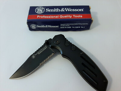 AWESOME SMITH & WESSON MATTE BLACK 7'' FOLDING LOCK KNIFE STEEL