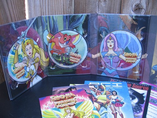She-Ra: Princess Power - Staffel 1: Volume 1 & 2 (DVD) 12-Disc Set + Einsätze - Bild 12 von 20
