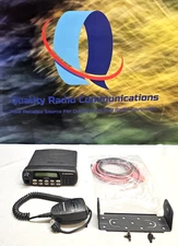 Motorola CDM1550 403-470 MHz UHF 40 Watt Two Way Radio w Mic AAM25RKF9AA5AN