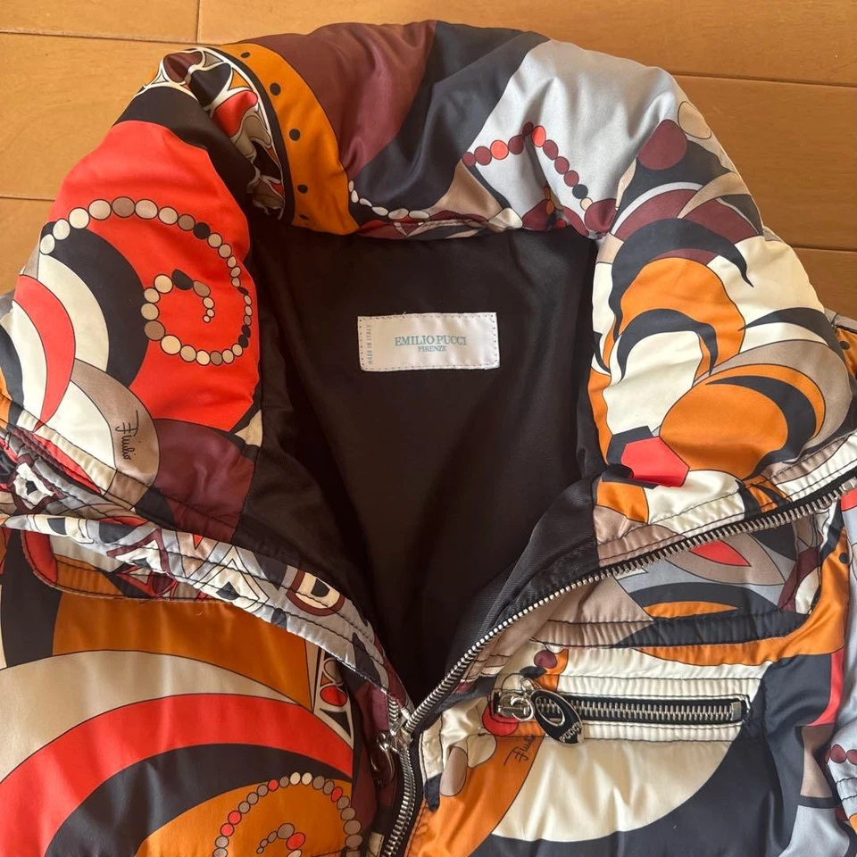 Emilio Pucci 100% down jacket with waist belt Multicolor Short made in Italy - Image 2 of 4