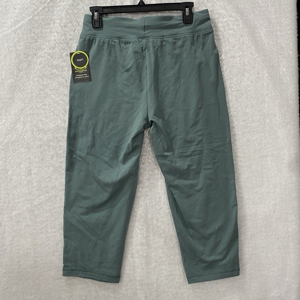 Athletic Works Athleisure Womens Core Knit Capri Pants Woman S Green Pockets