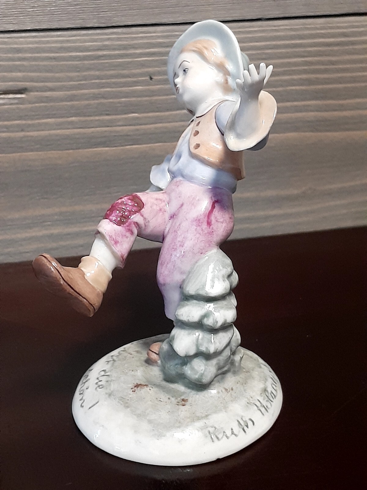 Picture 3 of 9
