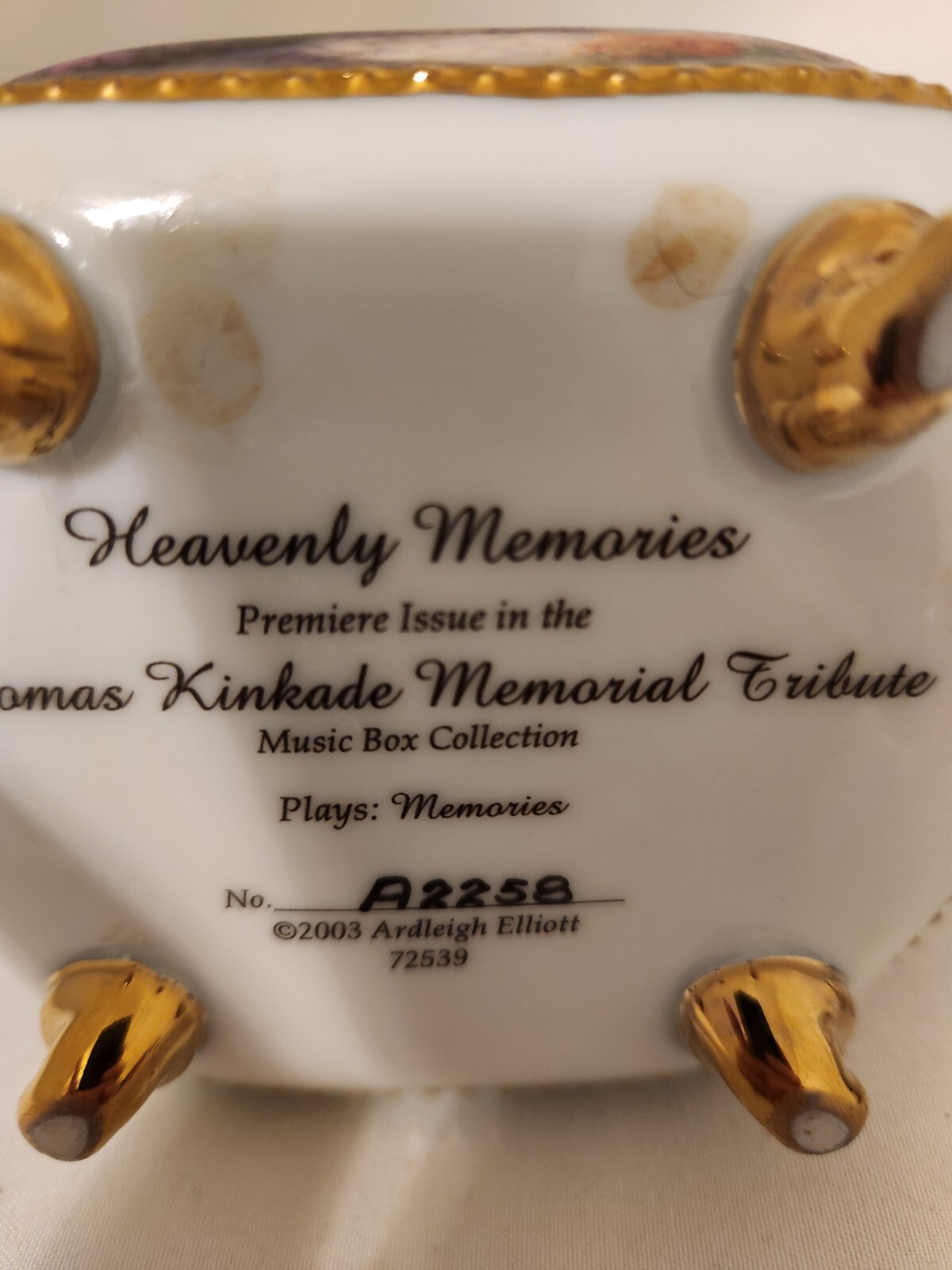 Elliot Heavenly Memories Kinkade Memorial Tribute Music Box Plays Memories READ