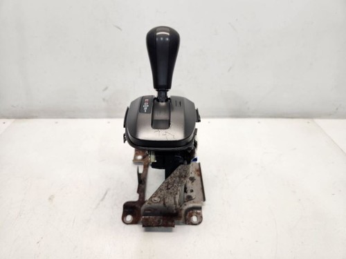 2009 Honda Accord (2.4L / AT / LXP) Transmission Shift Assembly *SCRATCHES* - Picture 11 of 12