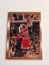 1998-99 Topps #77 Michael Jordan Bulls