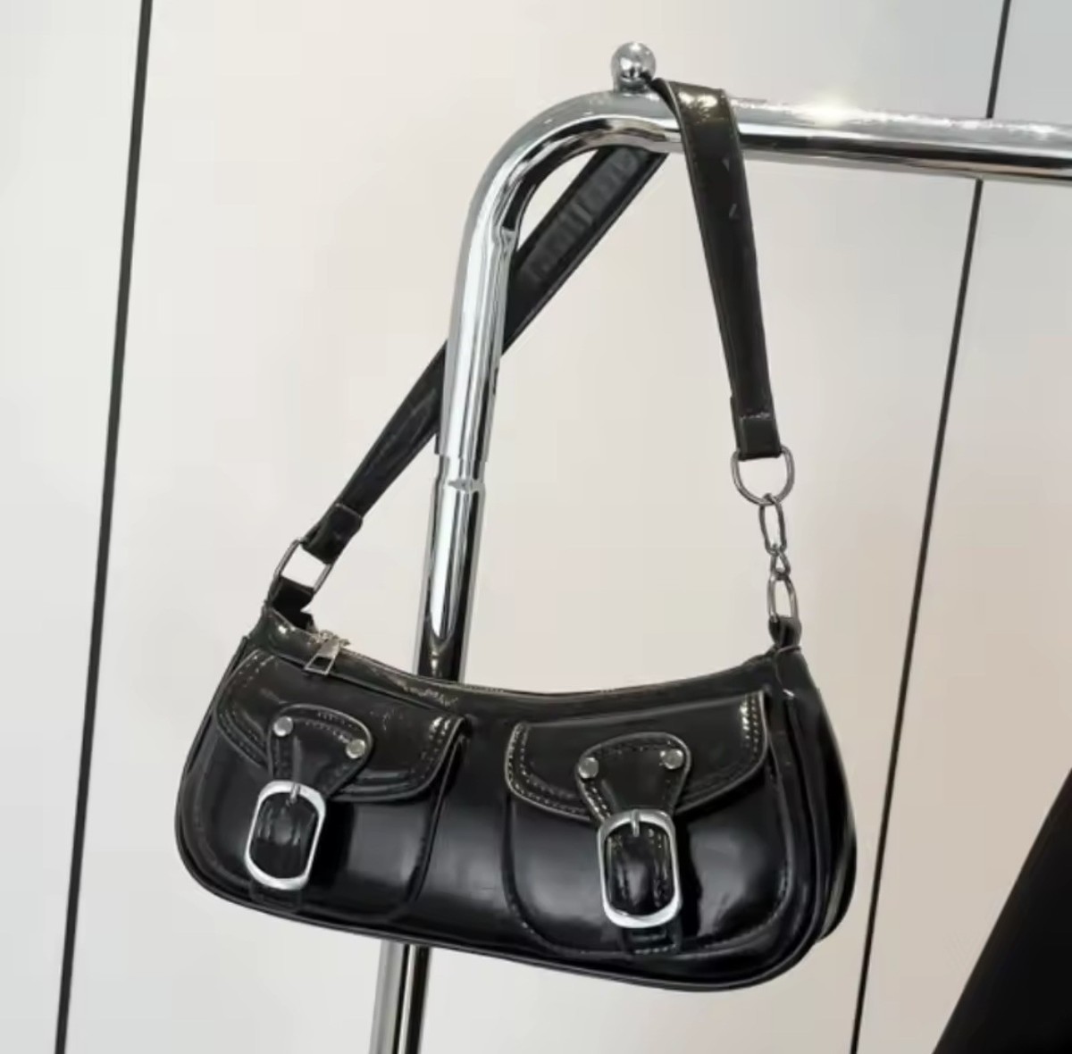 00s【archive】 Y2K Black leather waist bag Vintage 2000s Emo Style Purse Bag Women's Y2K Goth Leather Black