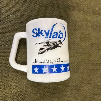 Skylab Manned Flight Awareness Federal Glass NASA Milk glass Mug