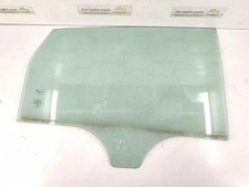 MERCEDES-BENZ B W246, W242 T&uuml;rfensterscheibe hinten rechts A2467350410 27141936