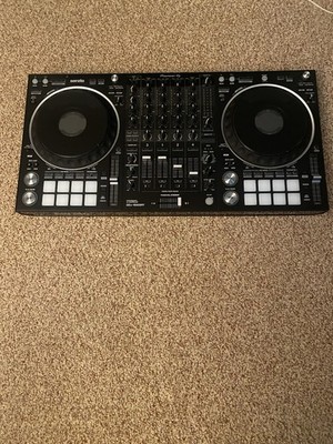 Pioneer DJ DDJ-1000SRT Quad Deck USB Powered DJ Controller Built-in Mixer Black