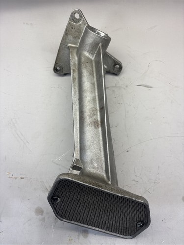 Used Paccar MX13 PUMP Oil PICKUP Tube - 1789299
