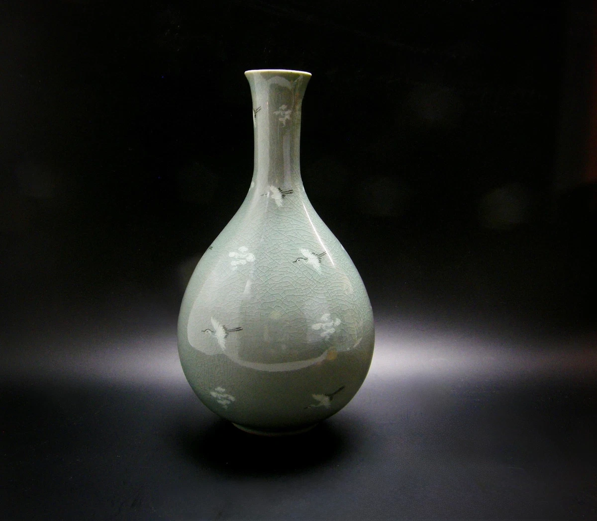 【美品】古朝鮮　花瓶 李朝 青花草花文壺 全高38cm 韓国 朝鮮 陶磁器 希少 花瓶 白磁 染付