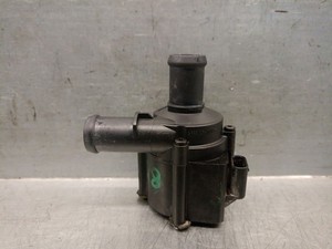 06H121601M WASSERBOMBE / 704071210 PIERBURG / 06H121601M / 5714656 FÜR VOLKSWAGE