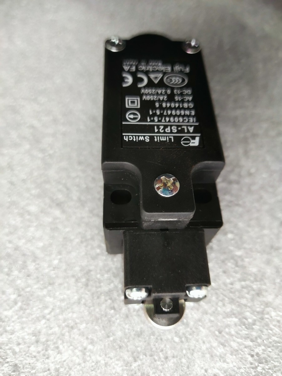 FF サージFoil 16枚セット 日産フェアレディSR-311/SP-311用ハイパワープラグコード Flame