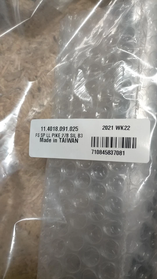 Lower Leg Rock Shox Pike B3 Silver 27.5" 11.4018.091.025 - Immagine 2 di 4