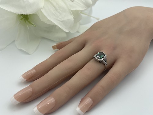 ART DECO STYLE FILIGREE 925 STERLING SILVER GREEN SIMULATED EMERALD RING 785Z - Picture 4 of 5