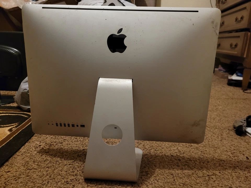 Apple iMac 21.5" Desktop AIO i5 3.06 GHz 8GB RAM 500GB HDD Mid 2010 MC508LL/A - Image 2 of 4