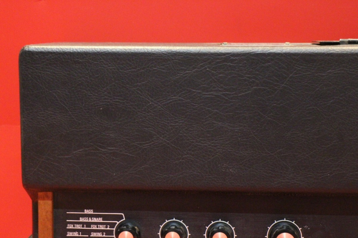 アンプ Roland Rhythm Arranger ROLAND TR-66 Rhythm Arranger Analogue Drum Machine - YouTube