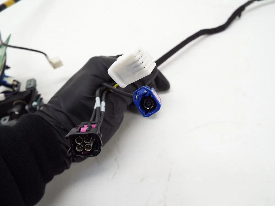 Câmera tripla ajustável Tesla Model 3  - Imagem 4 de 4