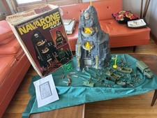 VTG 1980 Battle of Navarone Giant Playset in original Box MEGO Complete Extras