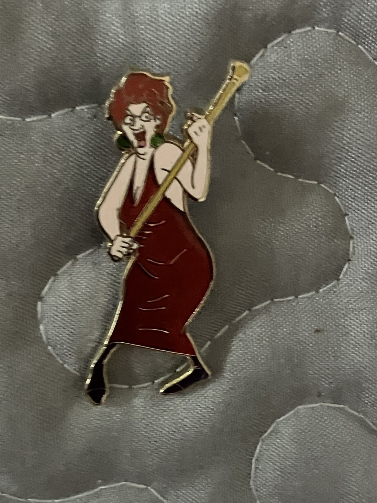 Disney Madame Medusa - Rescuers - Villian Pin LE 500
