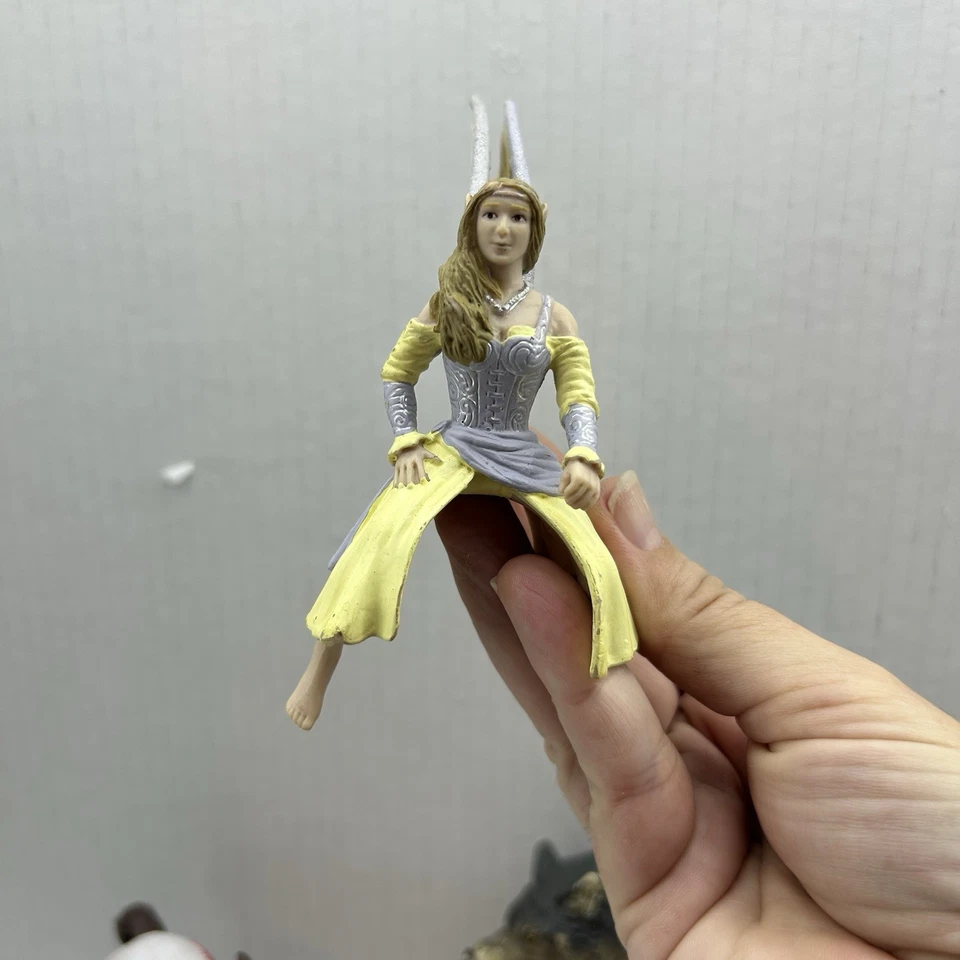 Lot of 6 Schleich Fairy Horse Wolf Dragons Fantasy Figures Green Bayala Elves - Image 4 of 4